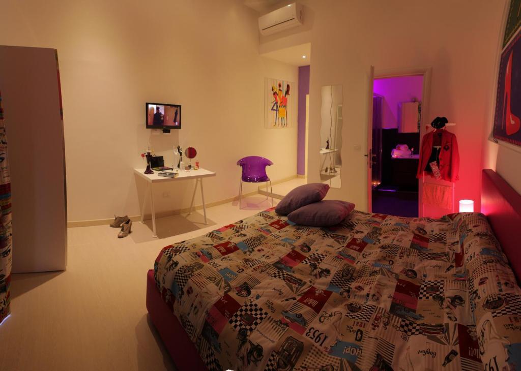 Chroma Italy - Ena Guest House Стая снимка