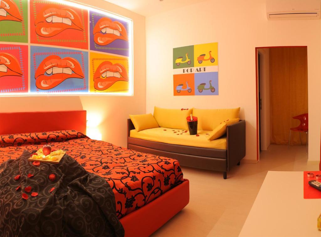 Chroma Italy - Ena Guest House Стая снимка