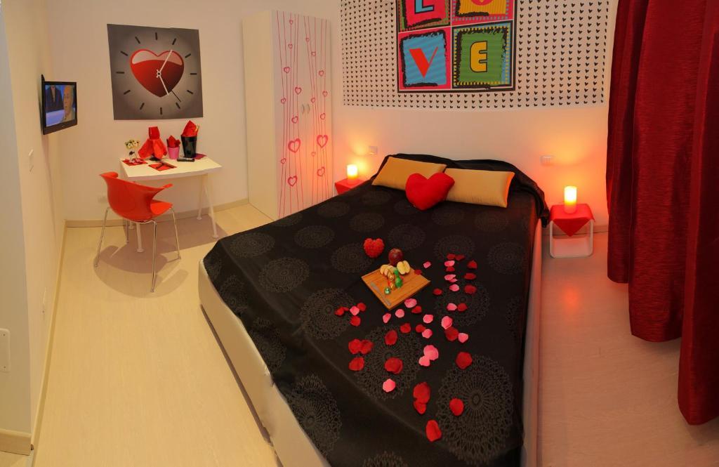 Chroma Italy - Ena Guest House Стая снимка